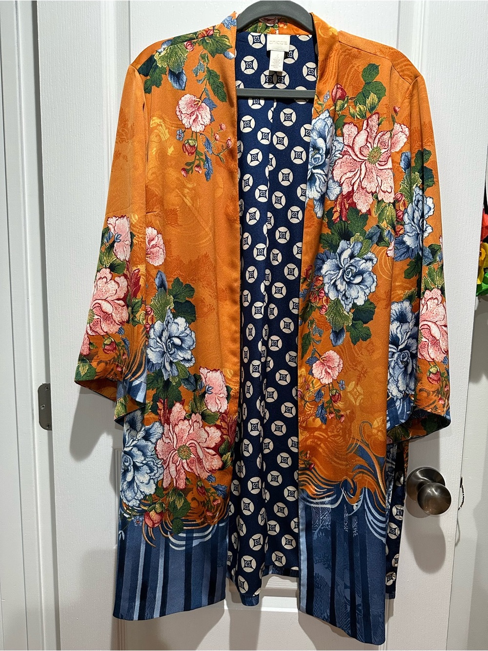 Chico's Orange Floral kimono with Navy Geometric Lining size 3 NWOT